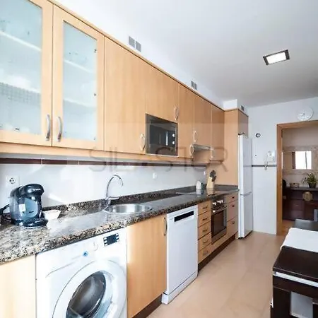 Fluvial Apartment